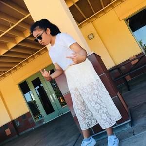 Meet your Posher, Elisha